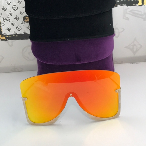 Gucci GG0540S 004 Beige Oversized Shield Sunglasses Orange Mirror main image 8